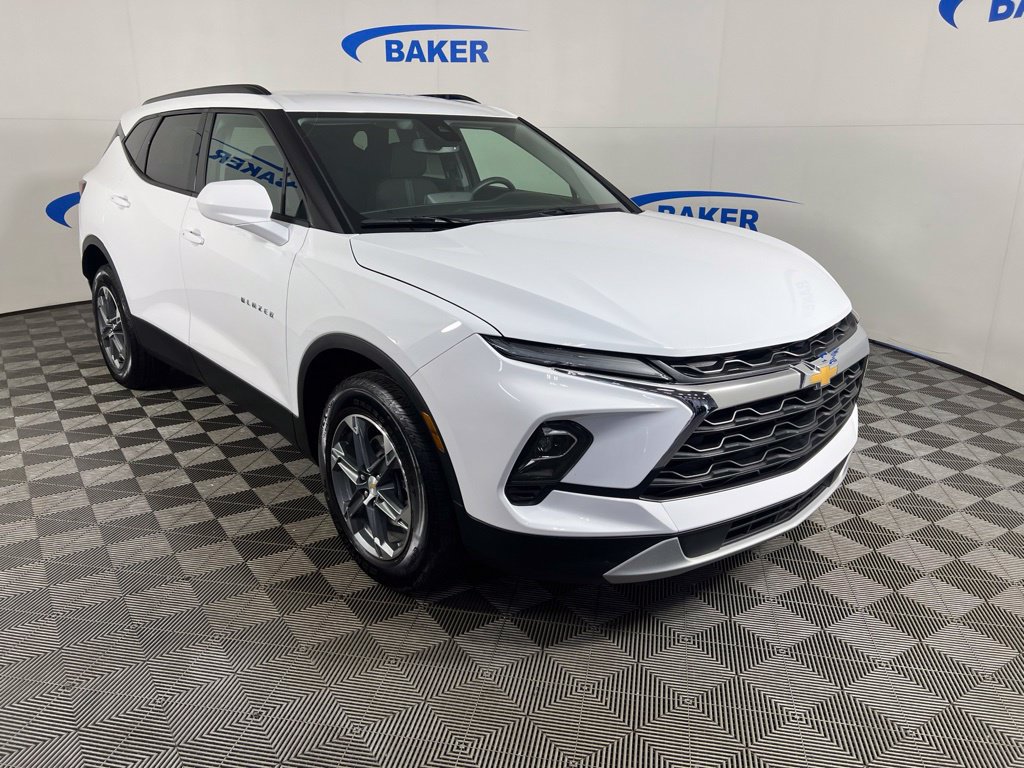 Certified 2024 Chevrolet Blazer LT w/ Convenience Package AWD/4WD image 8