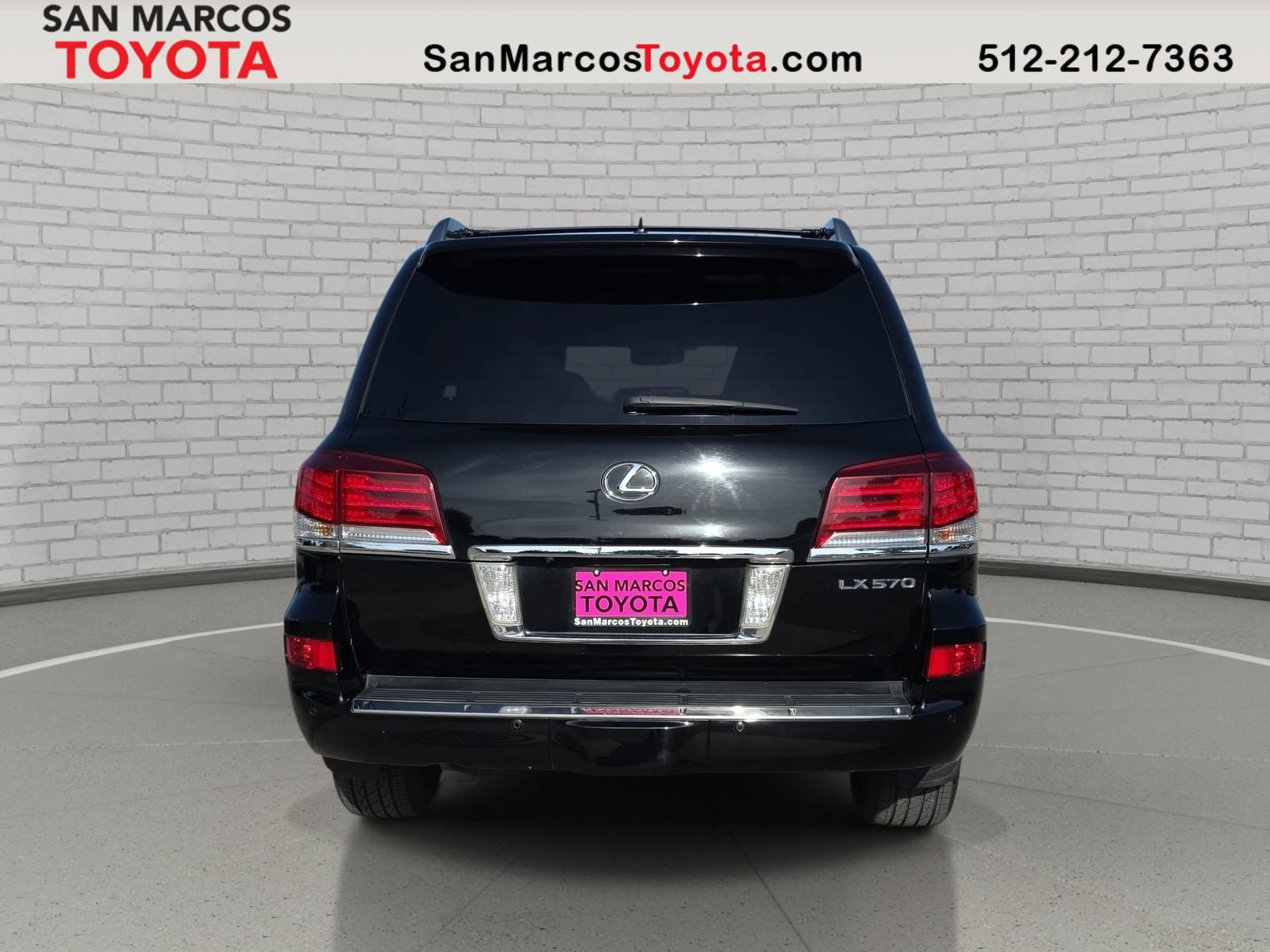 Used 2015 Lexus LX 570 4WD w/ Luxury Package image 7