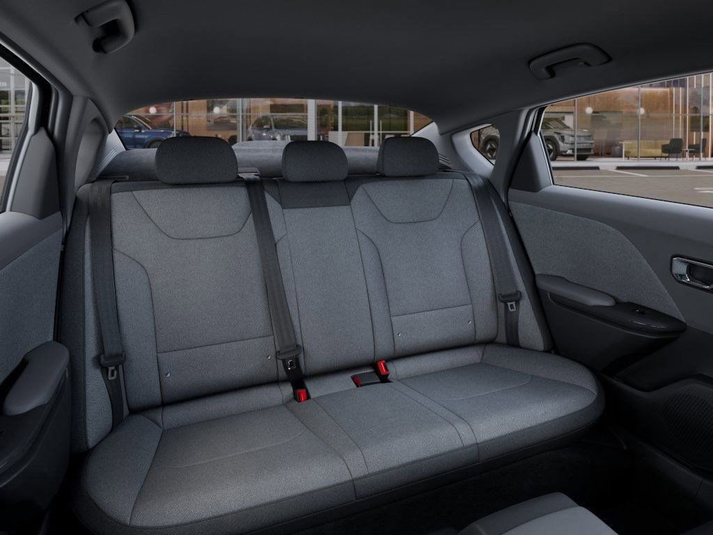 New 2025 Kia K4 LXS image 16