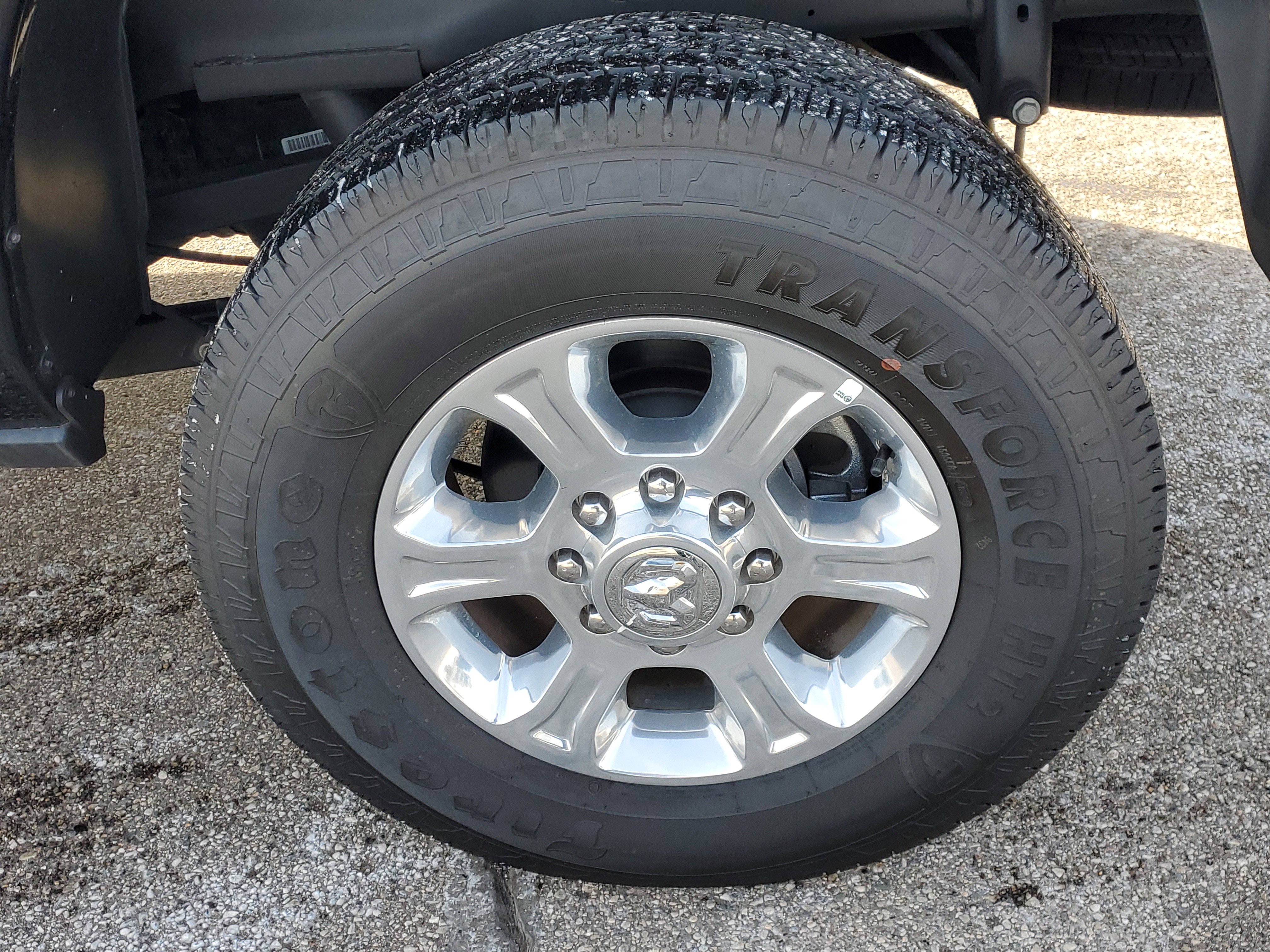 Used 2024 RAM 2500 Big Horn w/ Bed Utility Group image 5