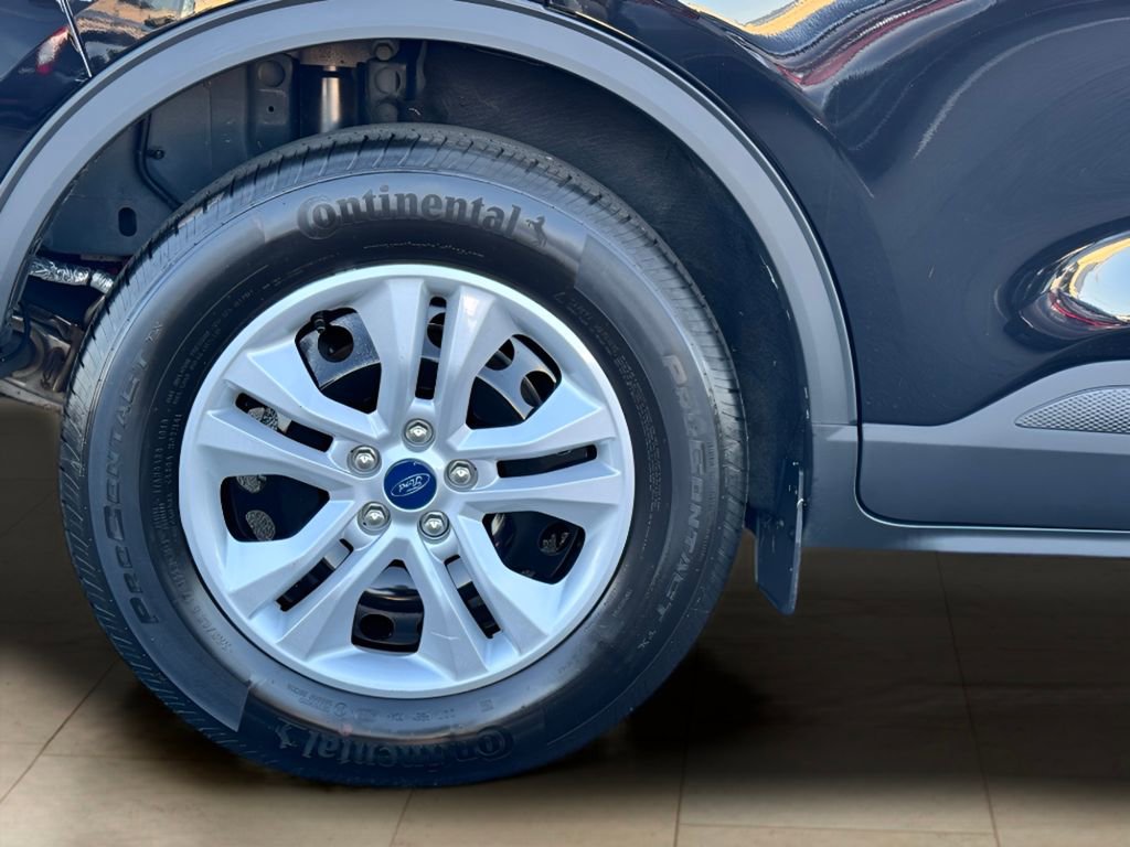 Used 2023 Ford Escape AWD image 37