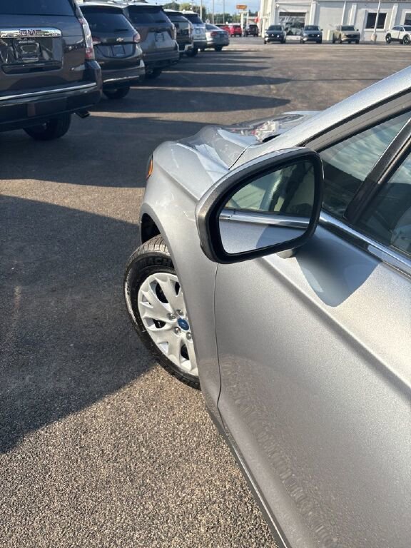 Used 2020 Ford Fusion S FWD image 17