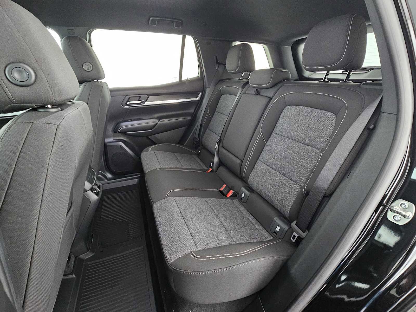 New 2026 GMC Terrain Elevation w/ LPO, Floor Liner Package FWD image 17