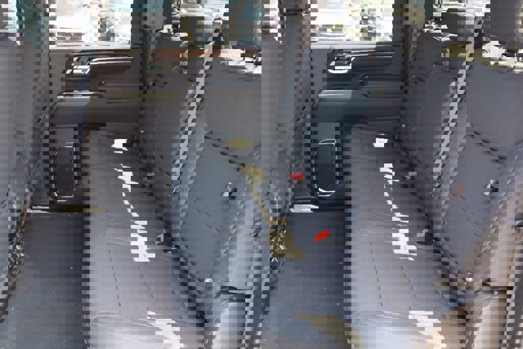 New 2025 GMC Sierra 2500 SLE w/ Preferred Package image 17