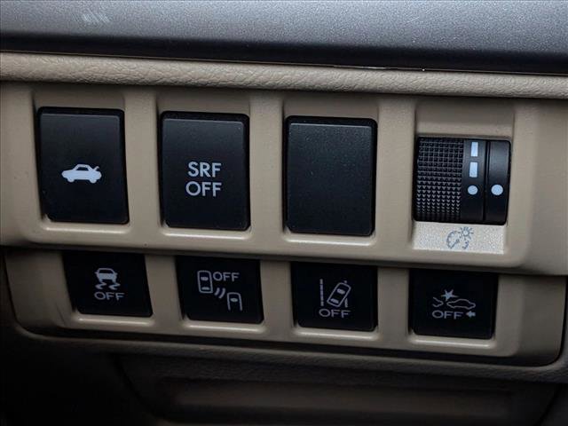 Used 2017 Subaru Legacy 3.6R Limited image 10