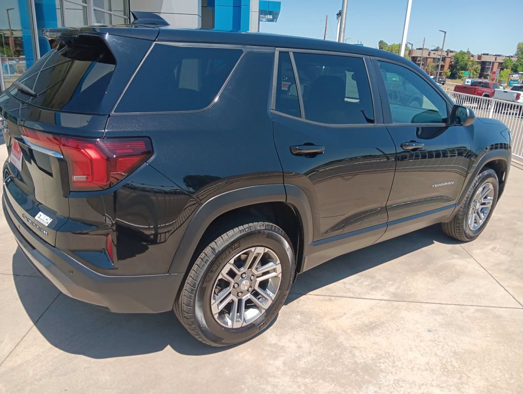Used 2025 GMC Terrain Elevation AWD/4WD image 5