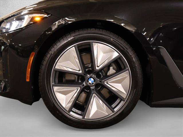 Used 2026 BMW i4 xDrive40i w/ Premium Package AWD/4WD image 10