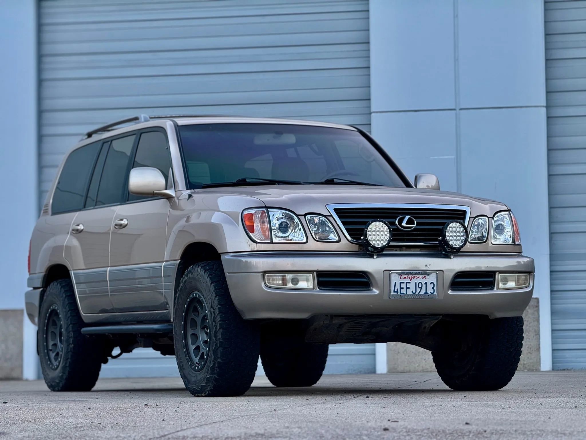 Used 1999 Lexus LX 470 4WD image 19