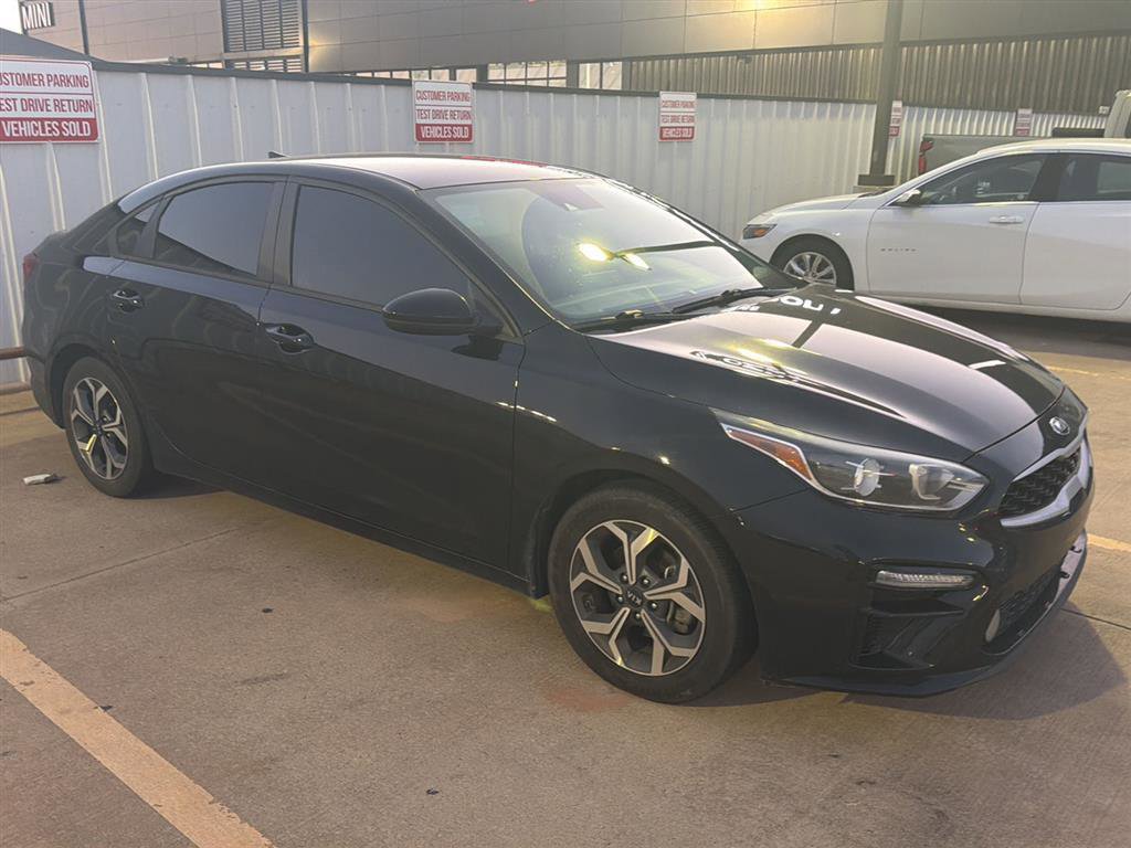 Used 2021 Kia Forte LXS image 1