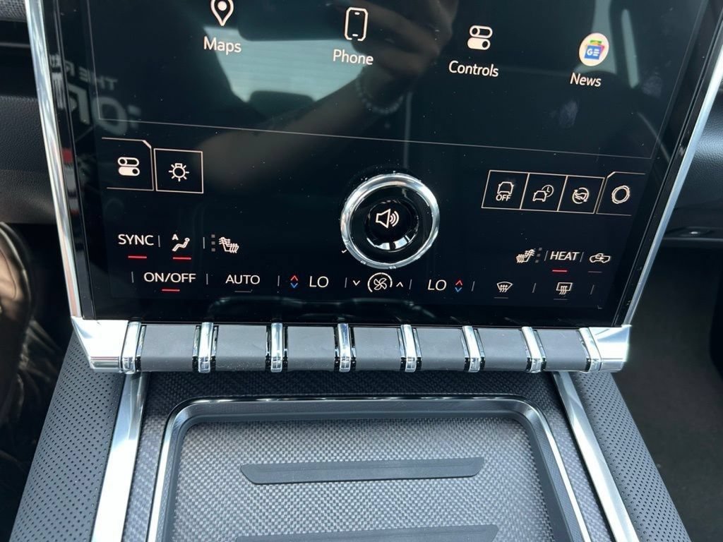 New 2026 GMC Sierra EV Elevation w/ Premium Package AWD/4WD image 23