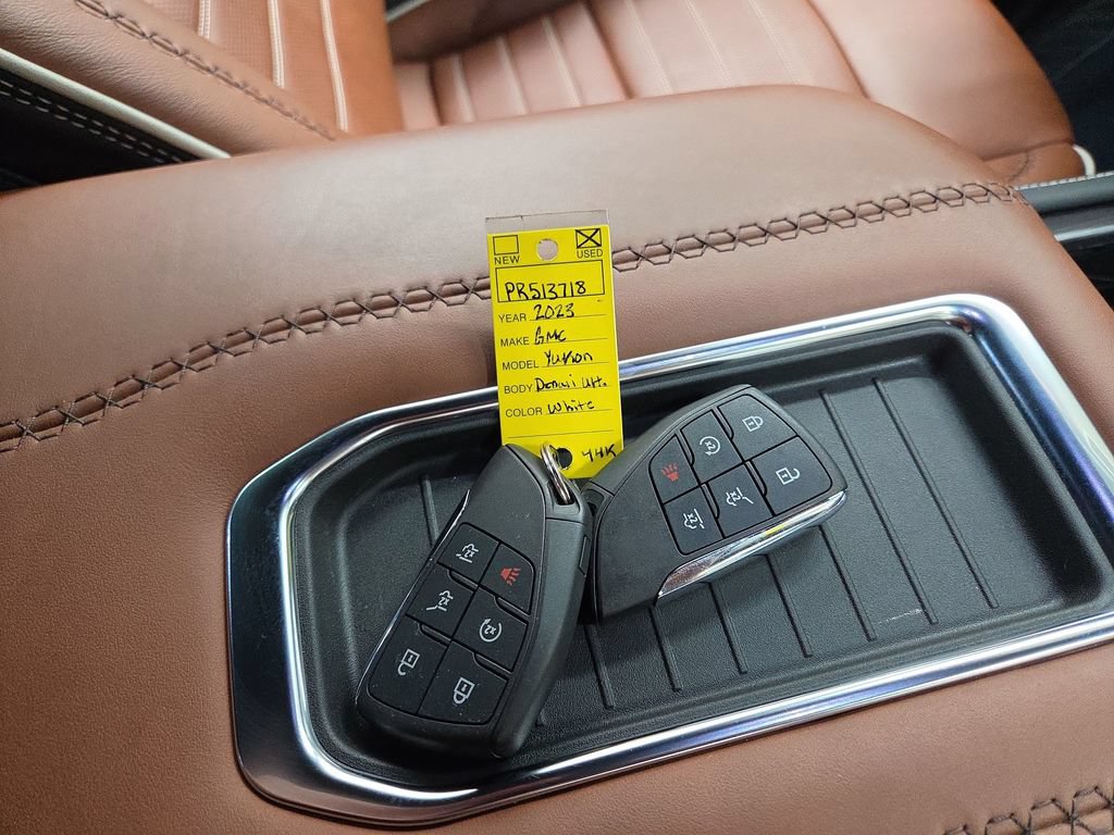 Used 2023 GMC Yukon Denali Ultimate w/ LPO, Floor Liner Package AWD/4WD image 27