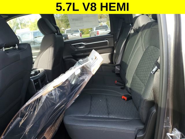 New 2026 RAM 1500 4x4 Crew Cab image 15