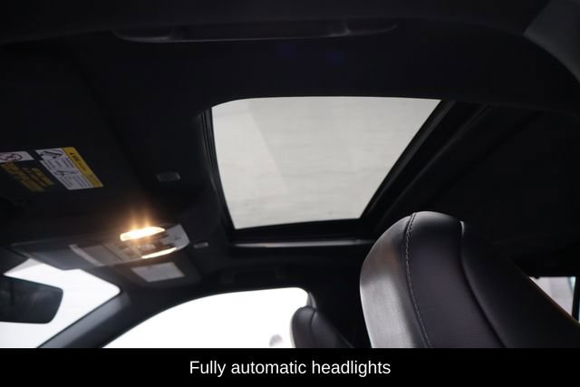 Used 2023 Toyota Highlander XSE image 10