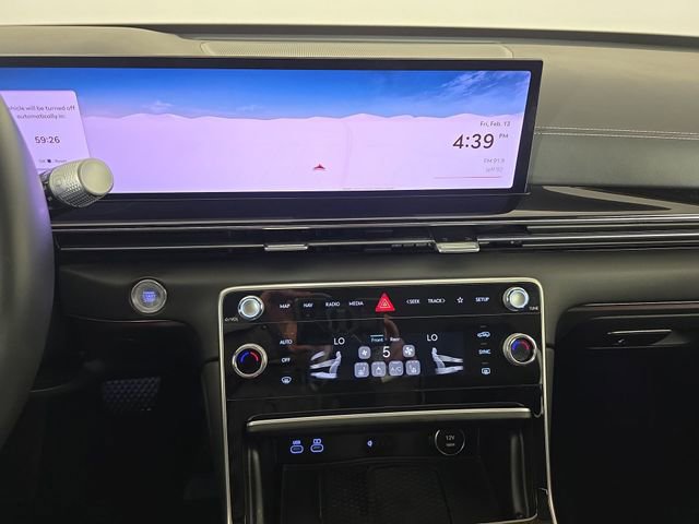 Used 2025 Genesis GV80 2.5T Standard image 22