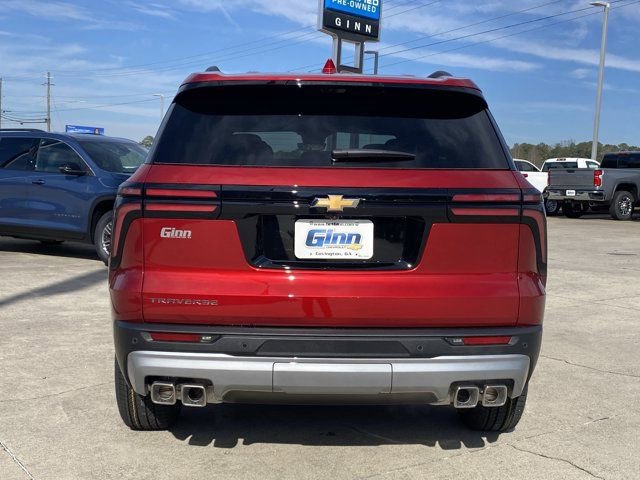 New 2026 Chevrolet Traverse LT w/ Driver Confidence Package image 4