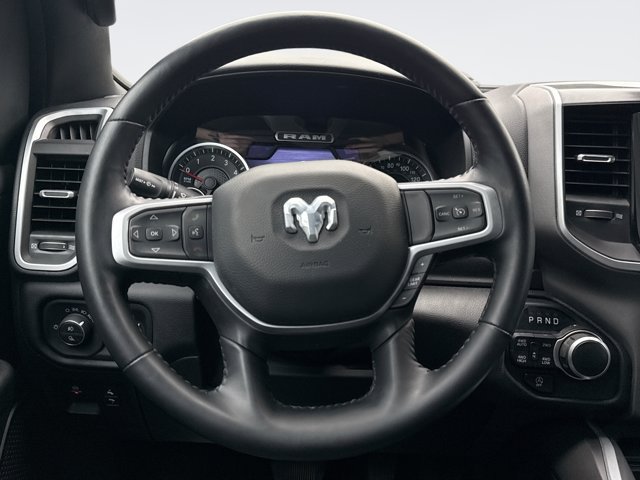 Used 2022 RAM 1500 Big Horn AWD/4WD image 12