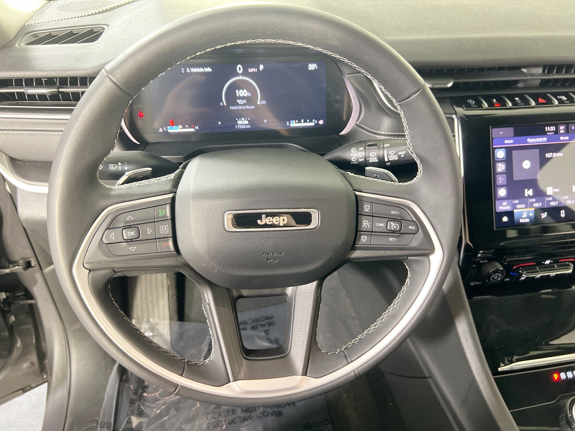 Used 2023 Jeep Grand Cherokee L Laredo AWD/4WD image 11