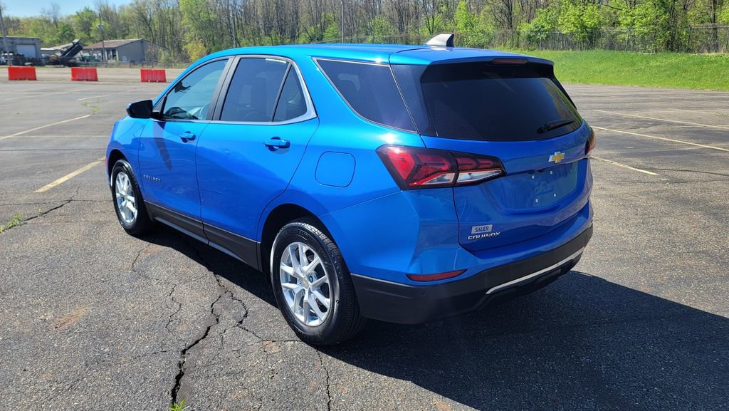 Used 2024 Chevrolet Equinox LT w/ LPO, Floor Liner Package FWD image 9