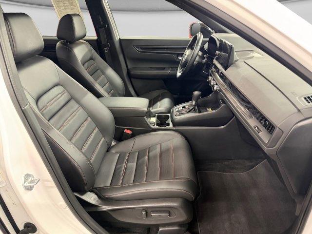 Used 2025 Honda CR-V Sport-L image 14