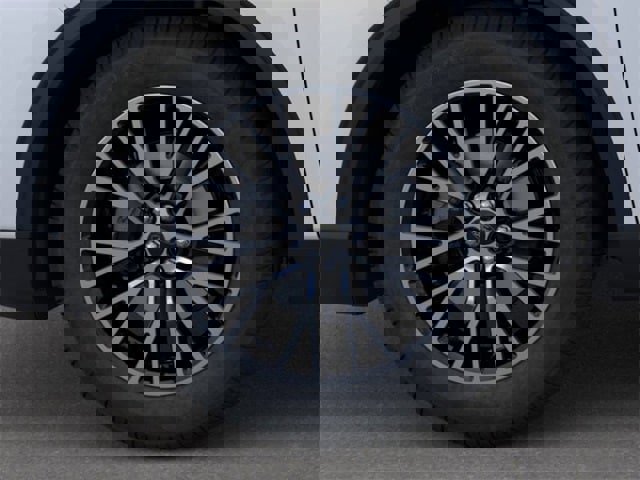 New 2025 Ford Escape SE w/ PHEV Premium Package image 19