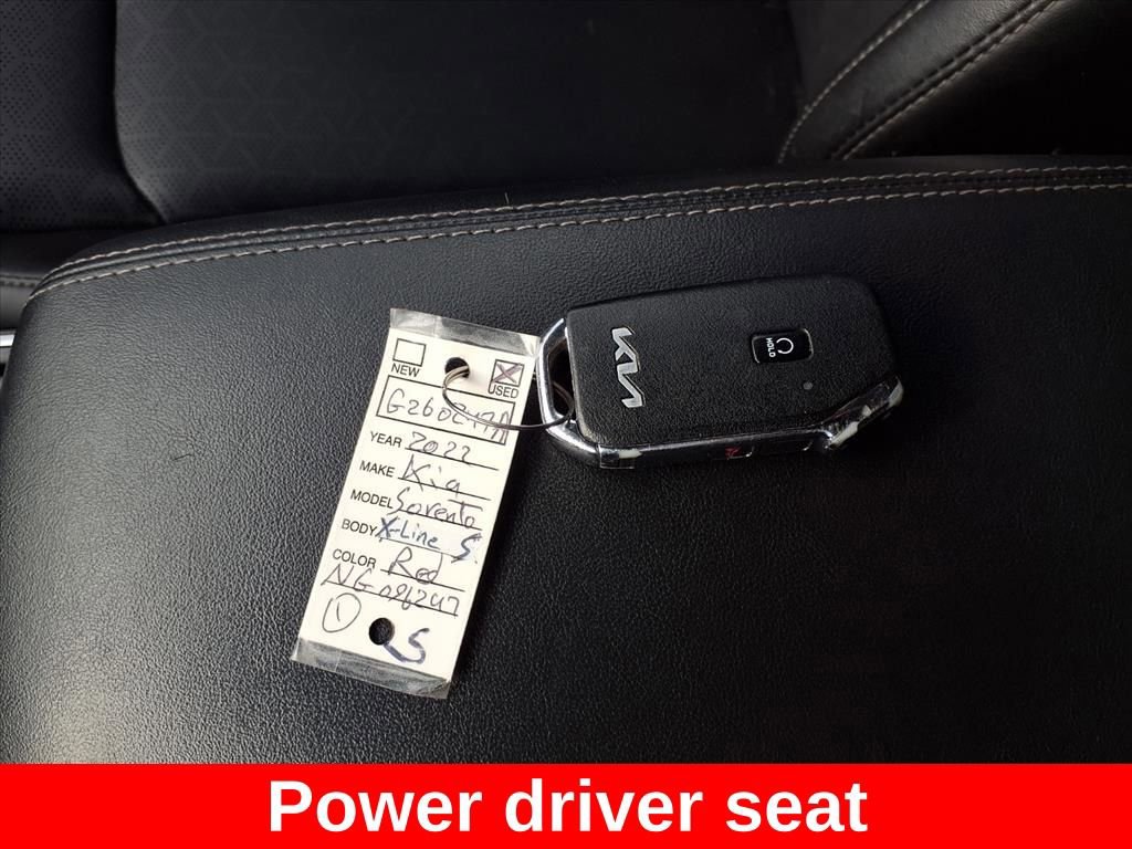 Used 2022 Kia Sorento S w/ Panoramic Sunroof Package image 16