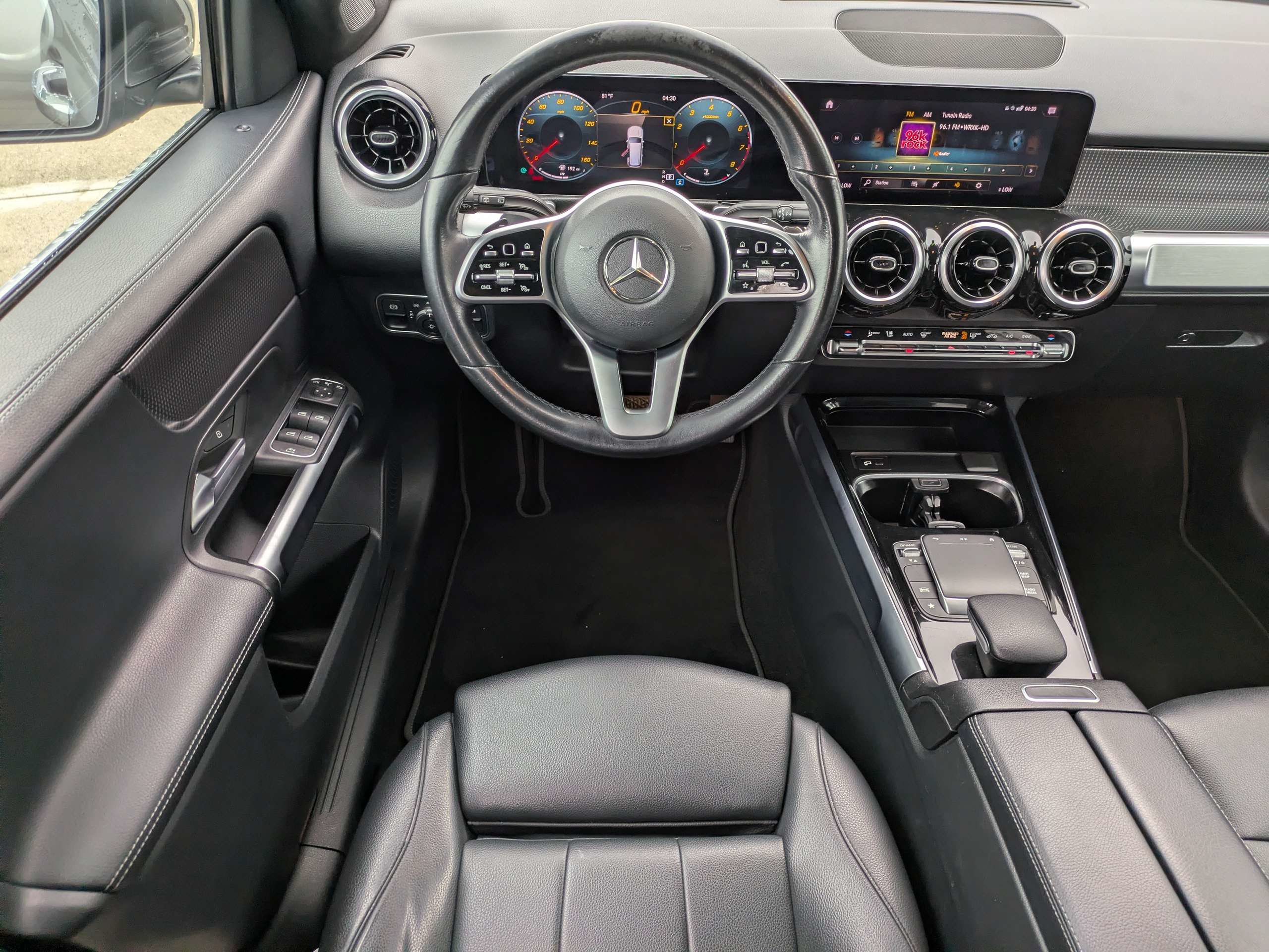 Used 2022 Mercedes-Benz GLB 250 4MATIC image 17