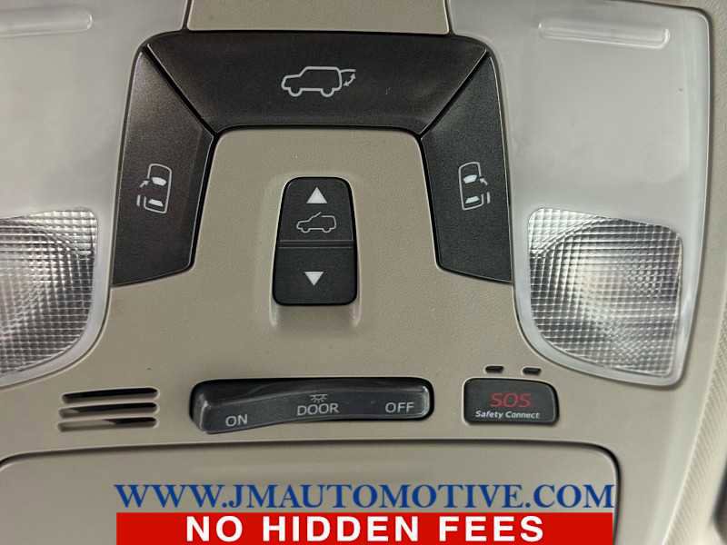 Used 2020 Toyota Sienna XLE FWD image 37
