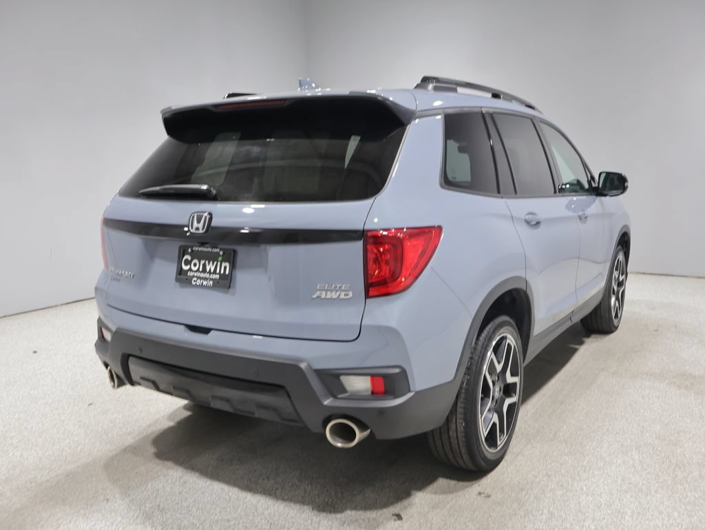 Used 2023 Honda Passport Elite image 2