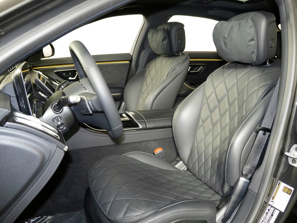 Certified 2025 Mercedes-Benz S 580 4MATIC Sedan image 13