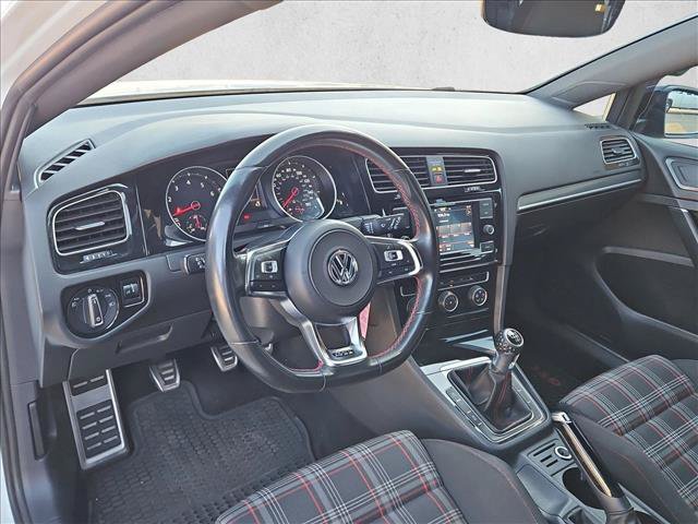 Used 2021 Volkswagen GTI SE FWD image 10