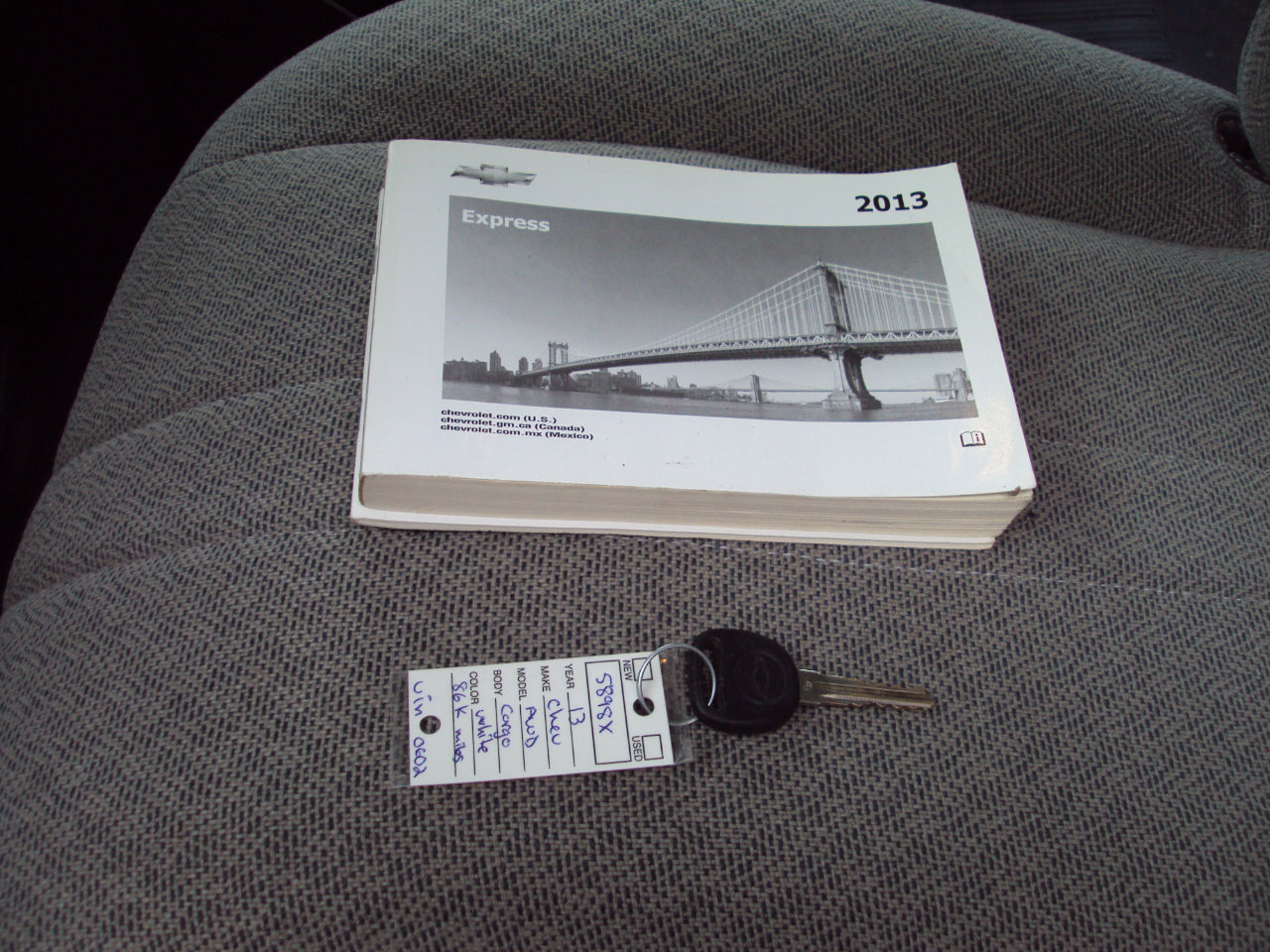 Used 2013 Chevrolet Express 1500 AWD image 21