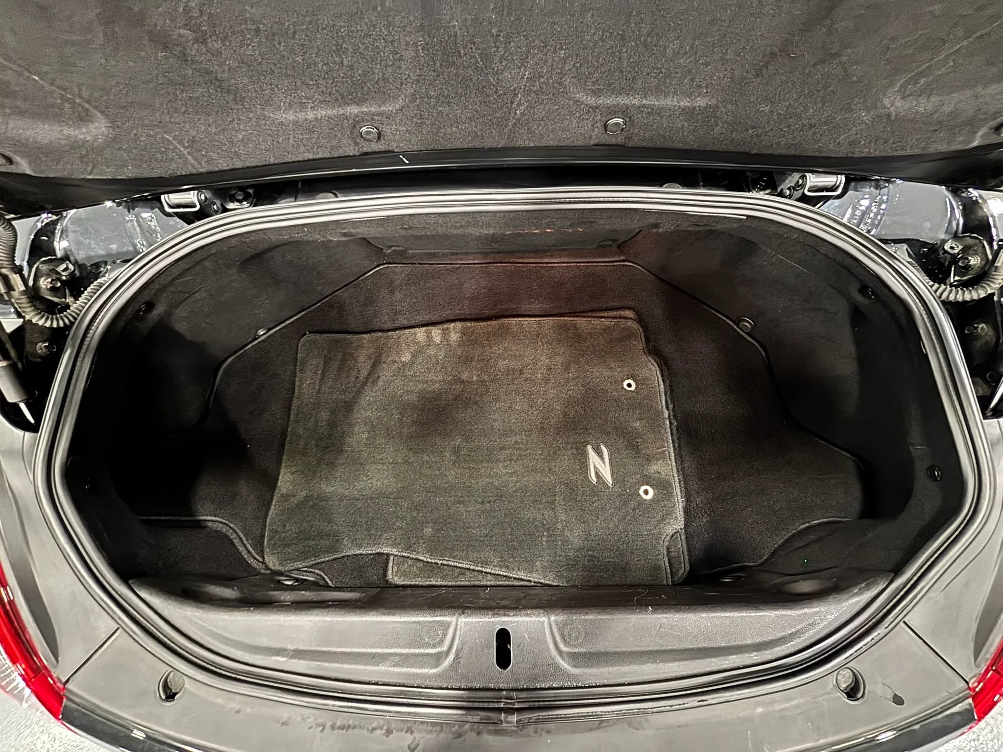 Used 2019 Nissan 370Z Touring RWD image 31