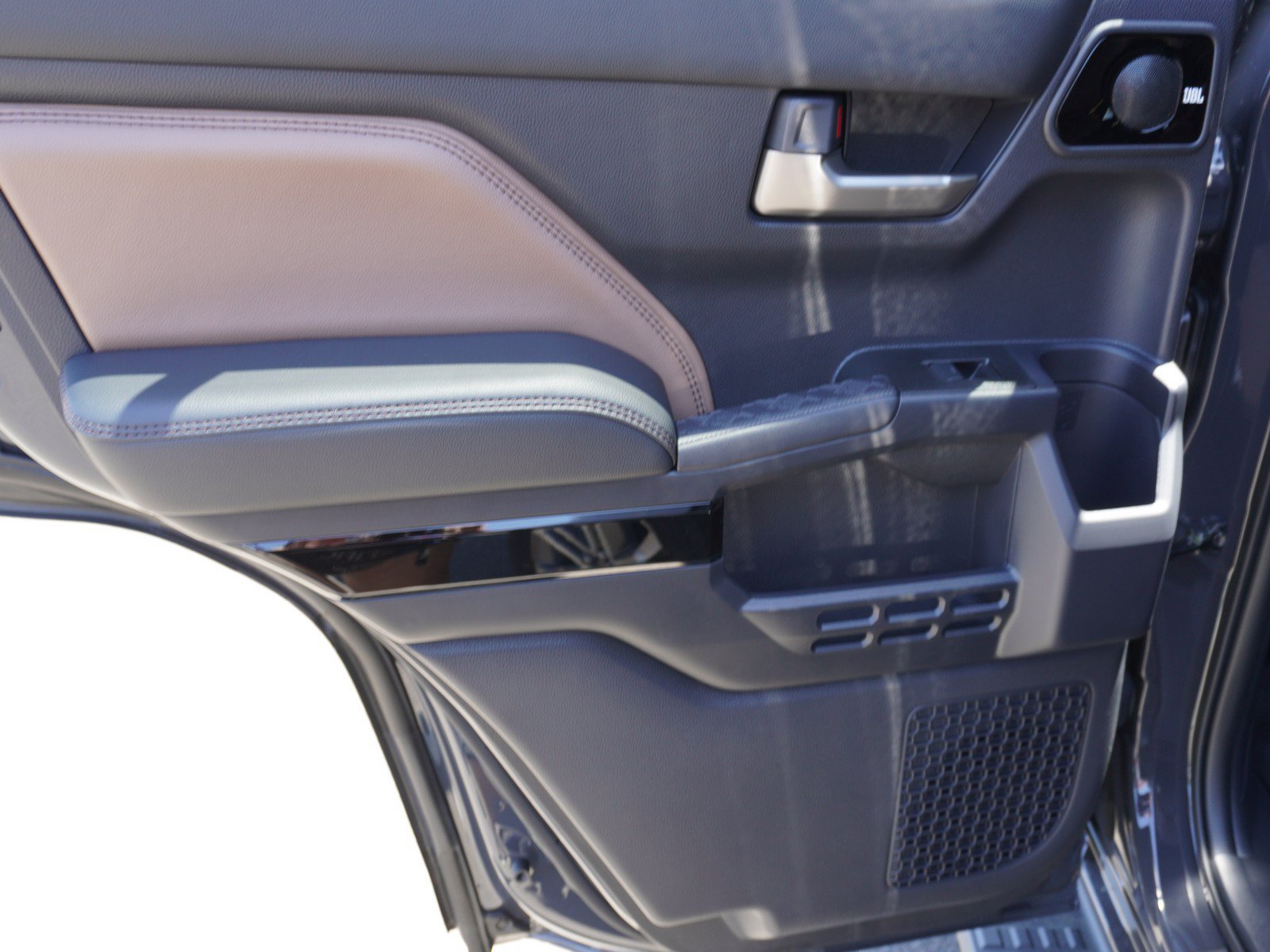 New 2026 Toyota 4Runner Limited AWD/4WD image 12