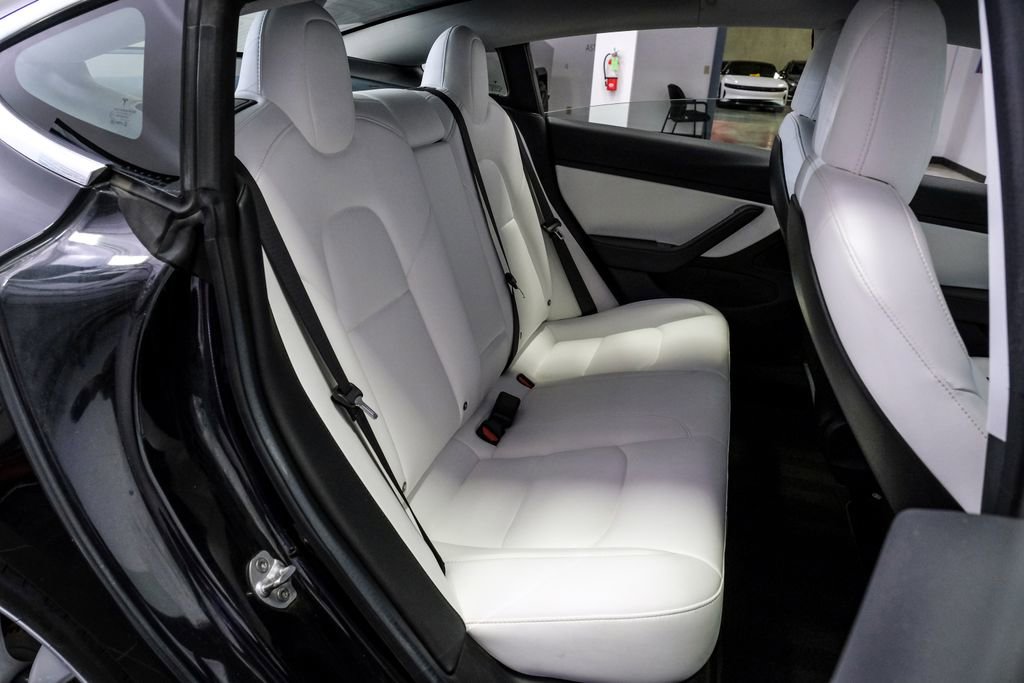 Used 2018 Tesla Model 3 Performance image 38