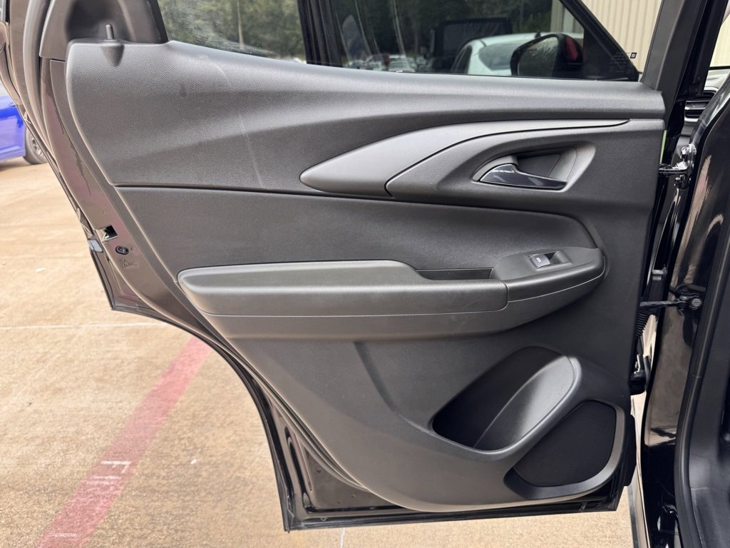 Used 2025 Chevrolet TrailBlazer LT image 20