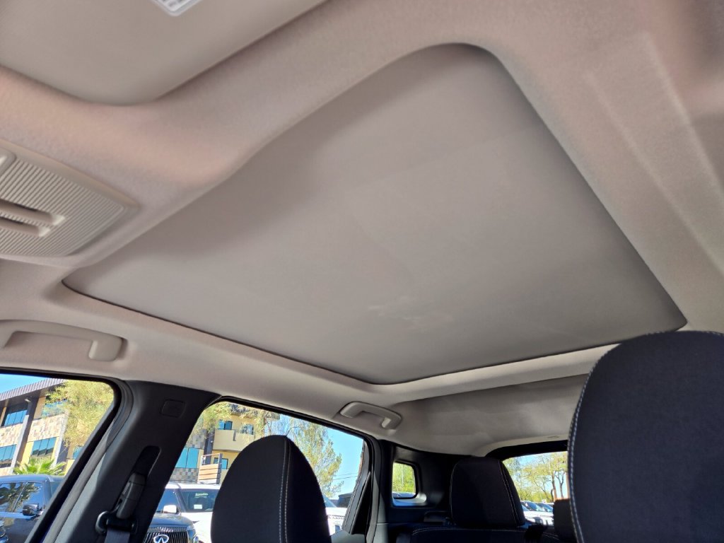 New 2027 Nissan Kicks SV w/ SV Premium Package FWD image 12