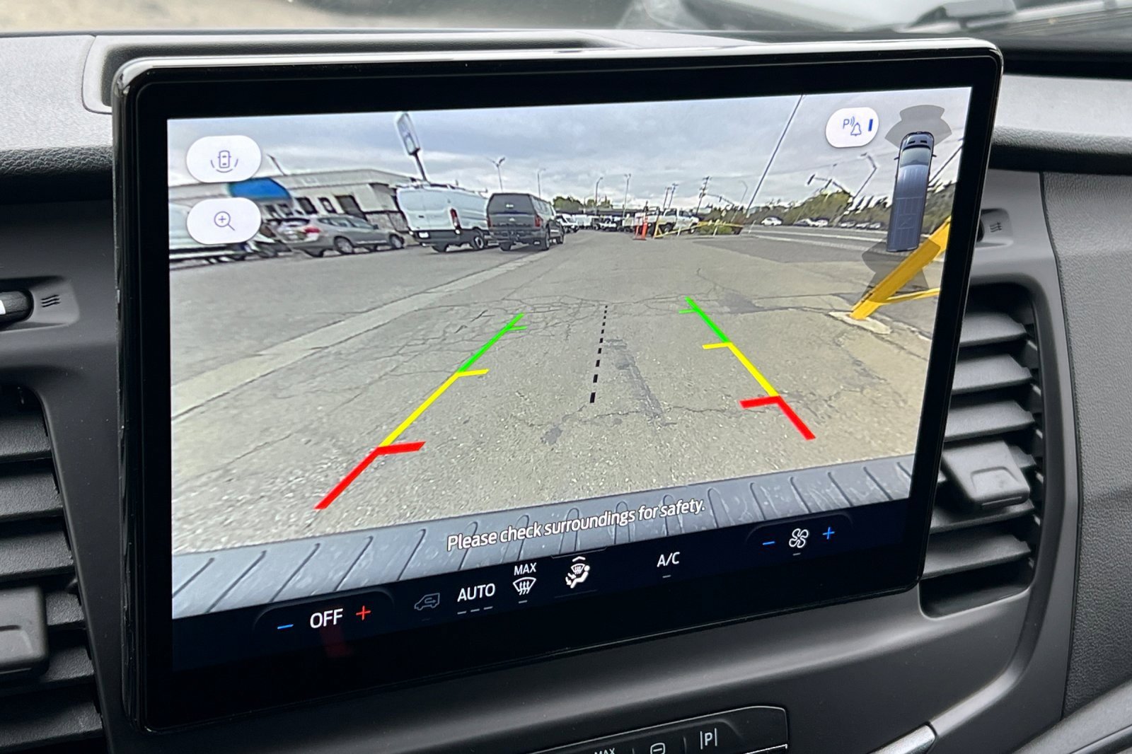 New 2026 Ford E-Transit Low Roof w/ Load Area Protection Package image 19