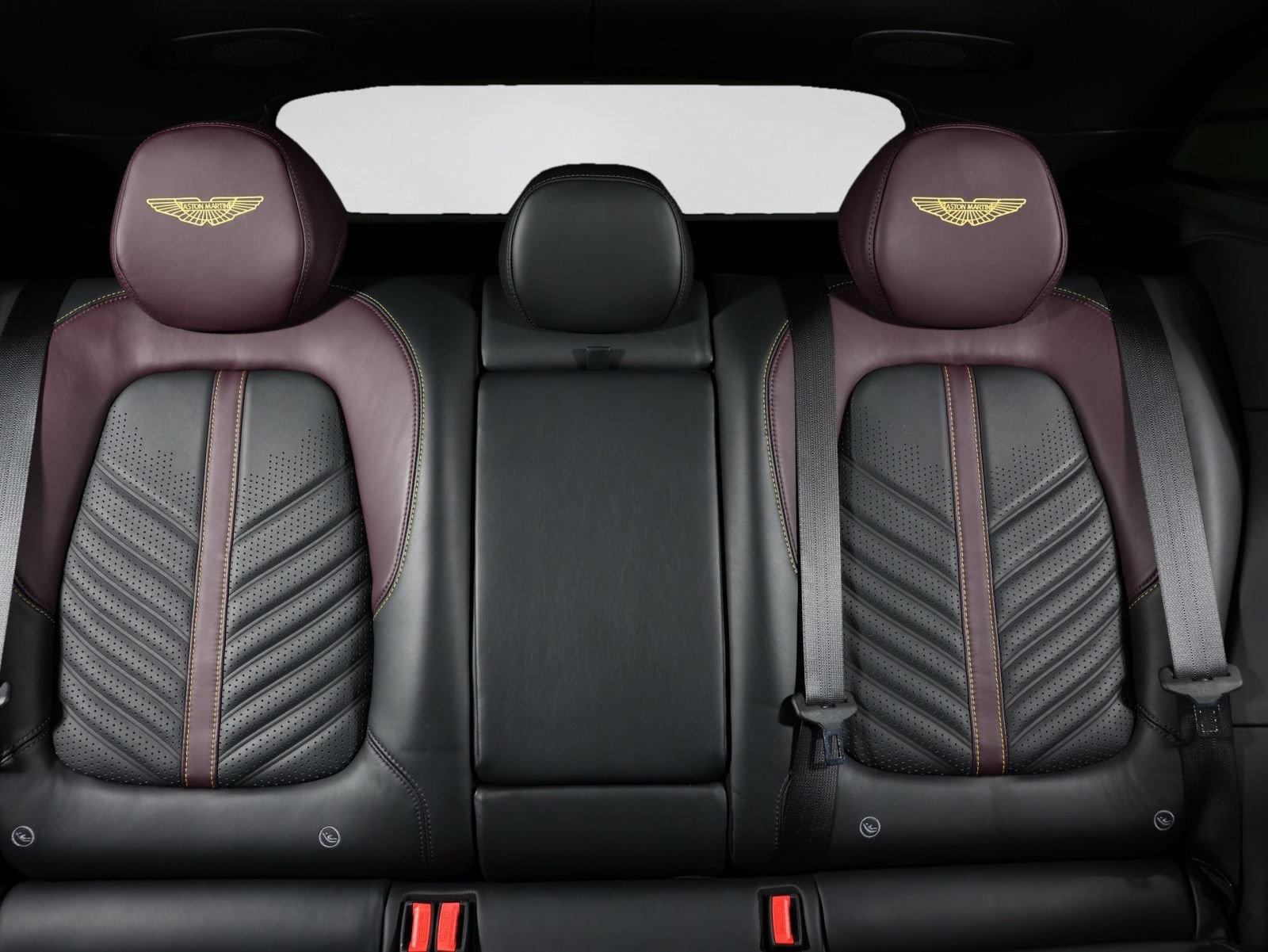 Used 2024 Aston Martin DBX 707 AWD/4WD image 6