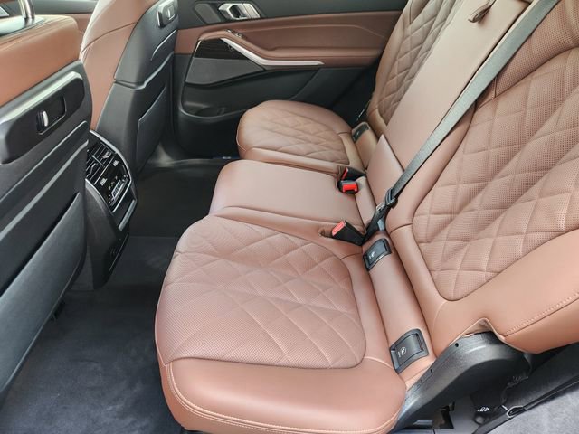 Used 2026 BMW X7 xDrive40i AWD/4WD image 30