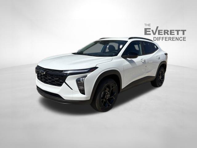 New 2026 Chevrolet Trax LT w/ Driver Confidence Package FWD image 3
