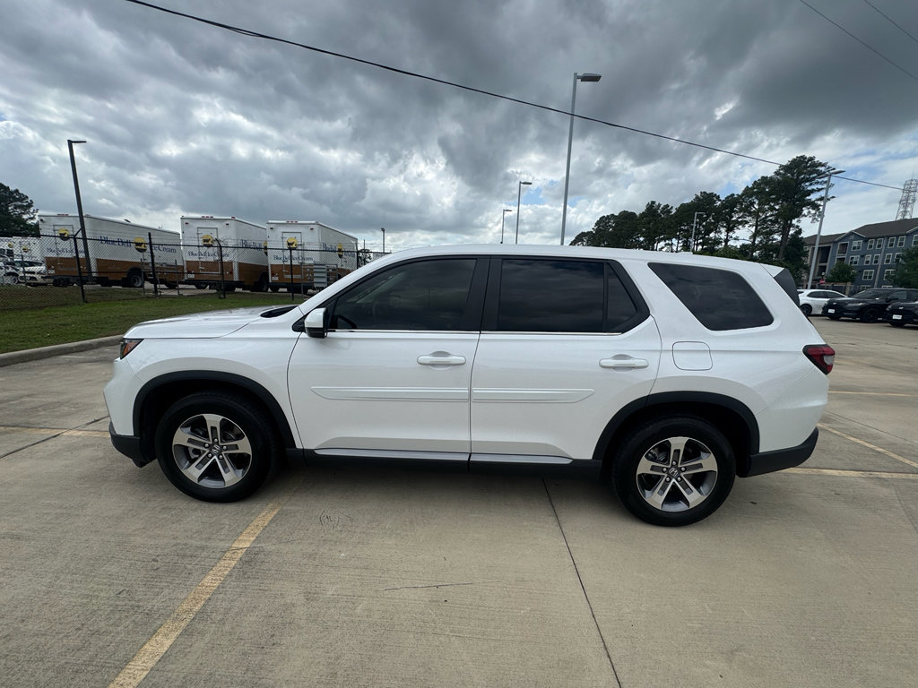 Certified 2025 Honda Pilot EX-L image 5