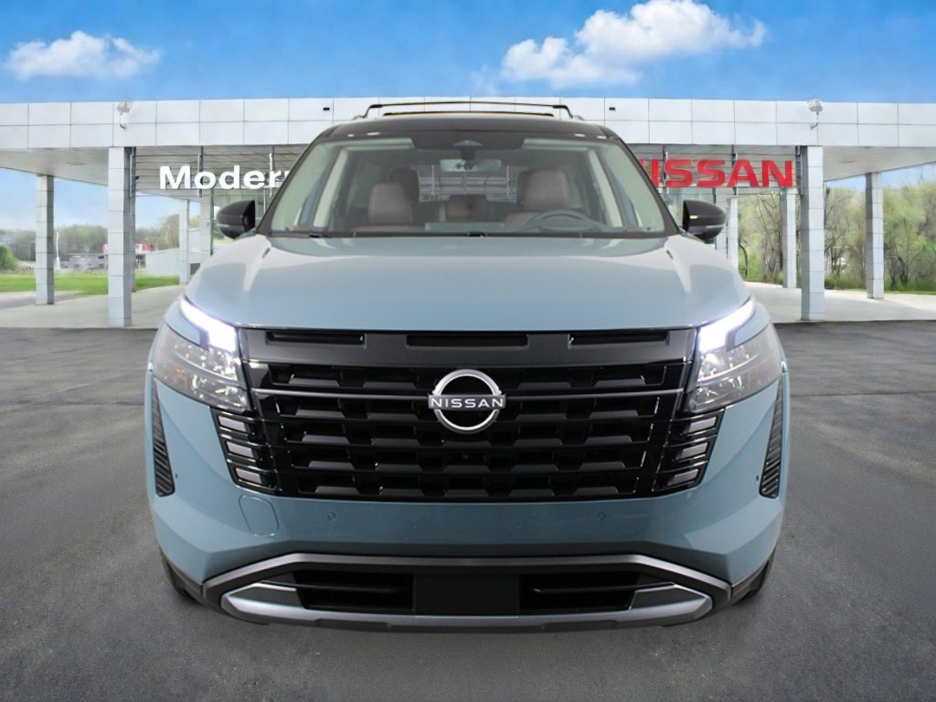 New 2026 Nissan Pathfinder Platinum w/ Accent Package FWD image 8
