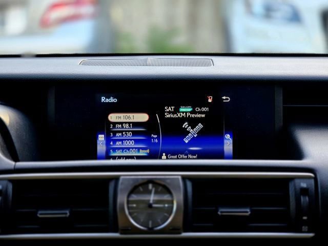 Used 2017 Lexus IS 200t image 17