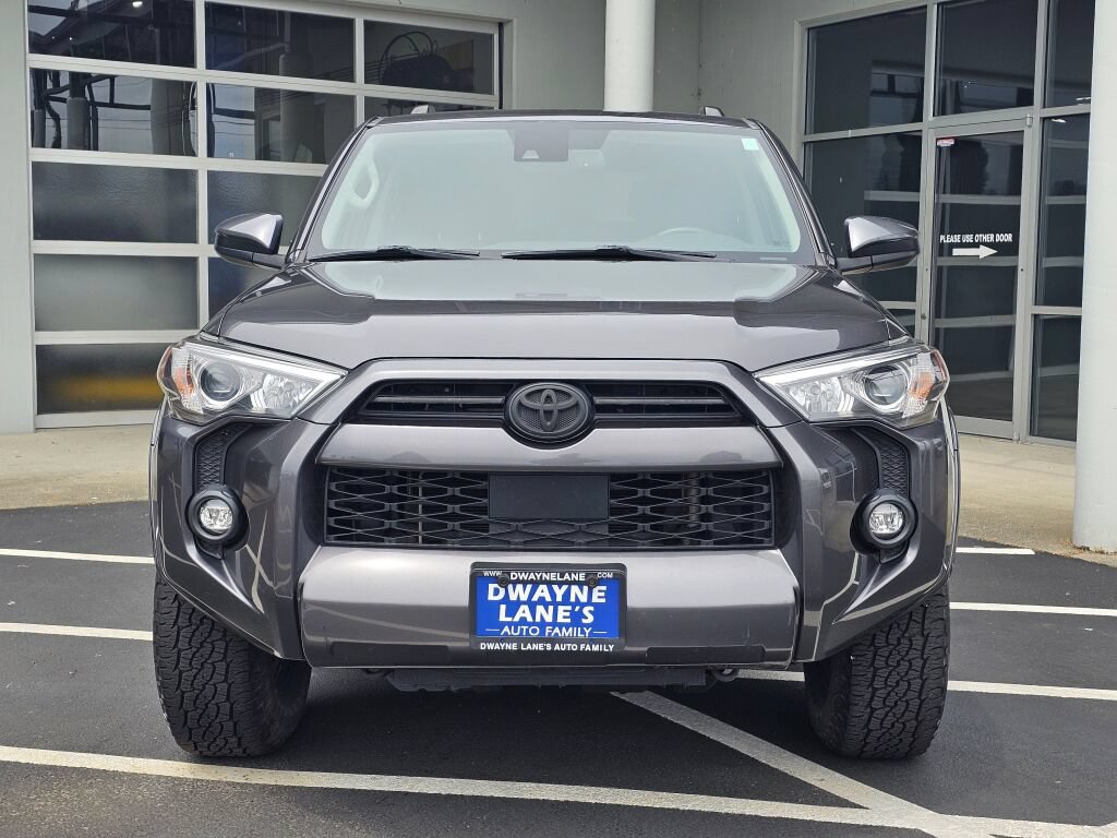 Used 2021 Toyota 4Runner SR5 AWD/4WD image 8