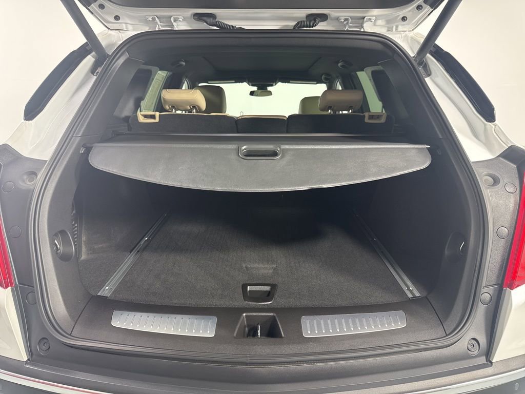 Used 2019 Cadillac XT5 Luxury AWD/4WD image 19