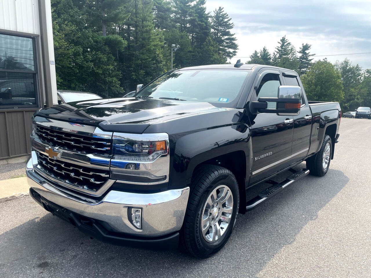 Used 2017 Chevrolet Silverado 1500 LTZ w/ Max Trailering Package image 1