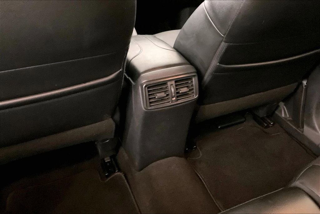 Used 2020 Nissan Rogue SL w/ Premium Package image 10