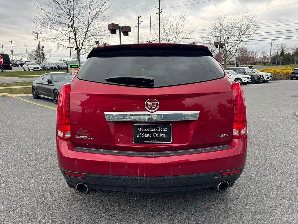 Used 2015 Cadillac SRX Luxury w/ Driver Awareness Package AWD/4WD image 4