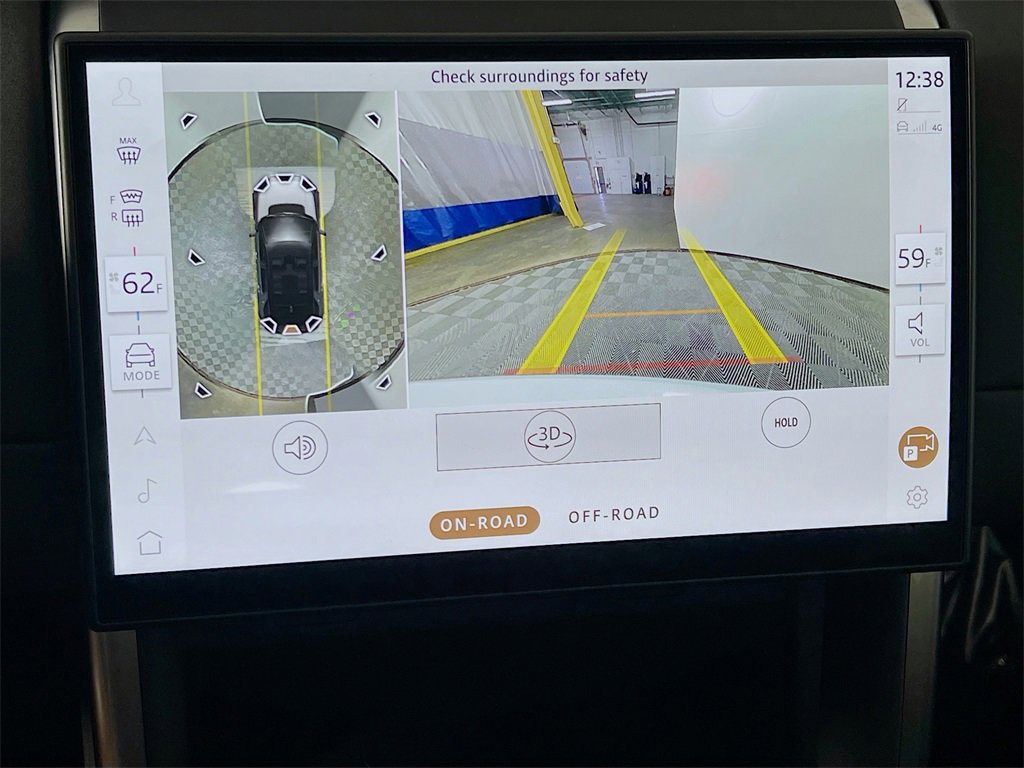 Used 2024 Land Rover Discovery Sport S image 14