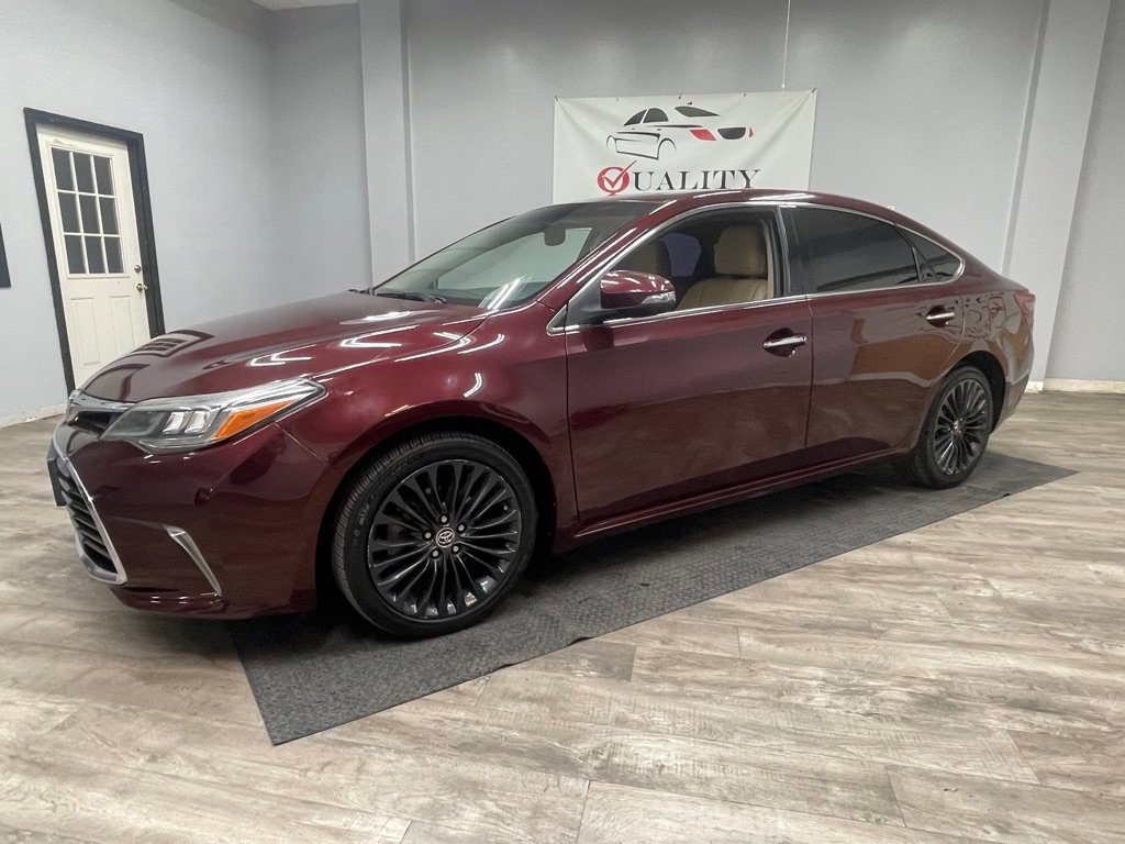 Used 2016 Toyota Avalon Touring image 19